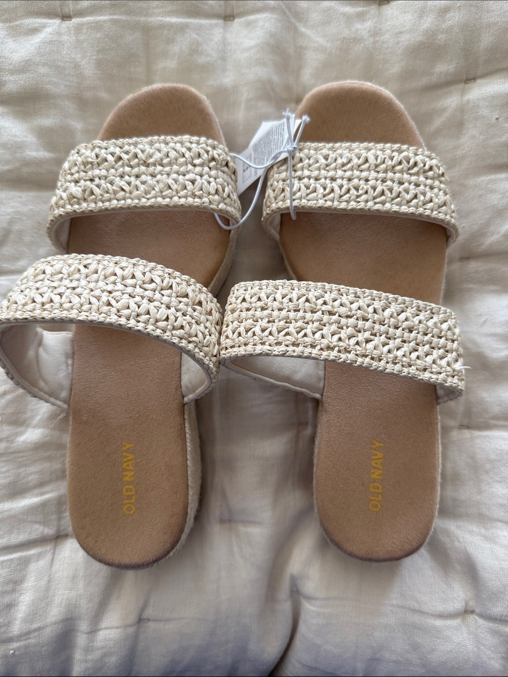 Old Navy Women's Cream Woven Double-Strap Slide Sandals - size 9